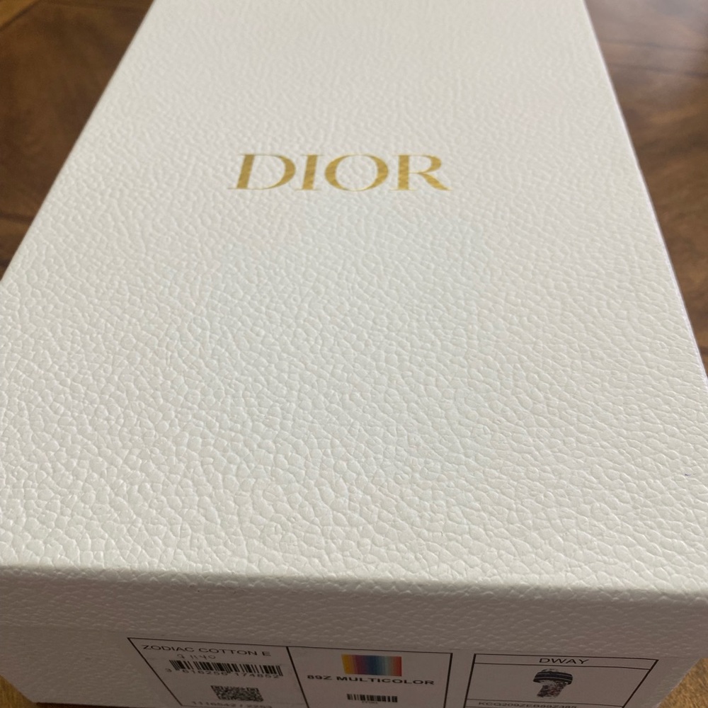 Authentic DIOR Sandals - Picture 7 of 8